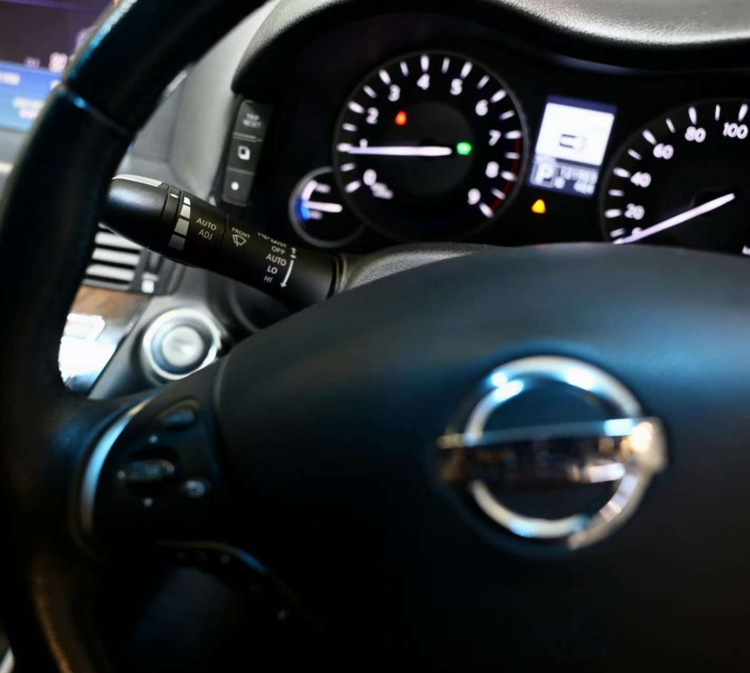 2012 Nissan Fuga