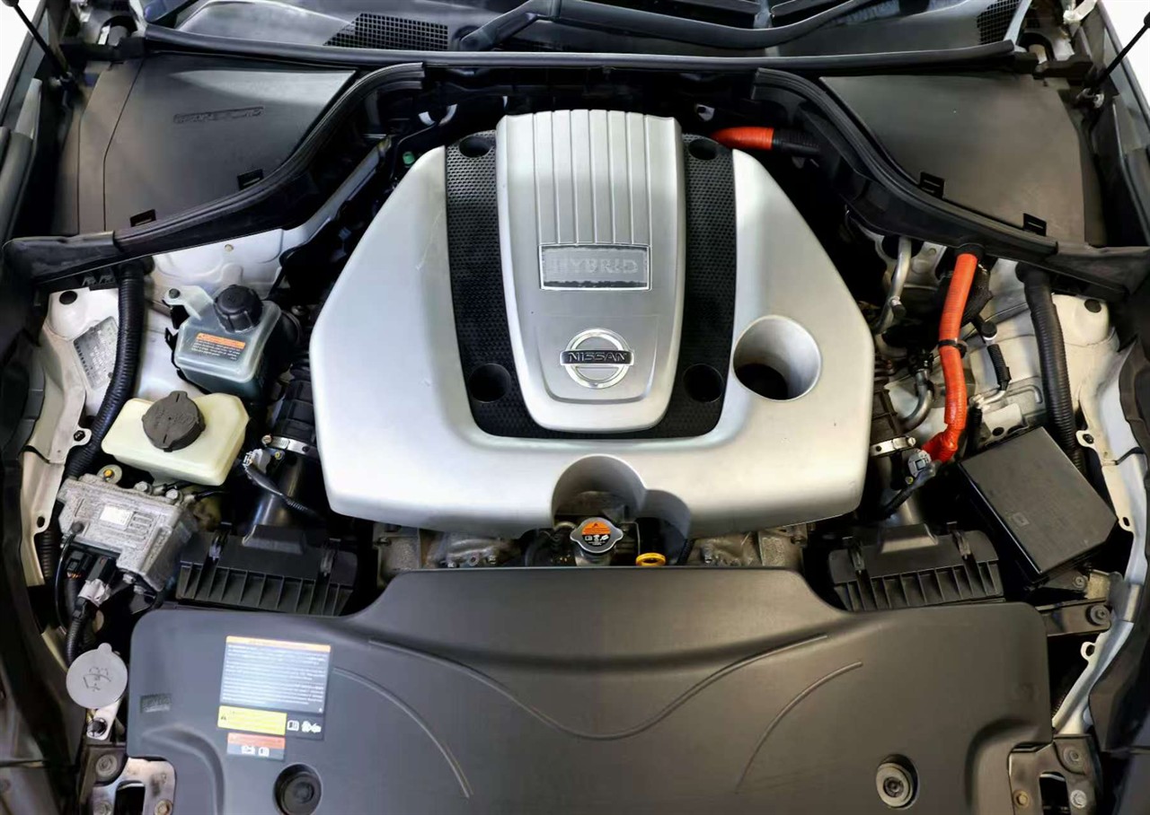 2012 Nissan Fuga