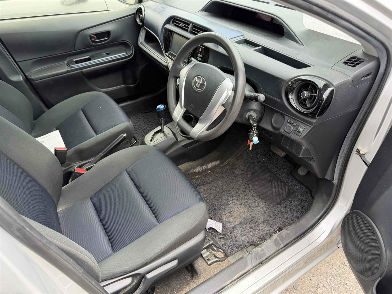 2016 Toyota Aqua
