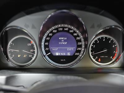 2011 Mercedes-Benz C 200 - Thumbnail